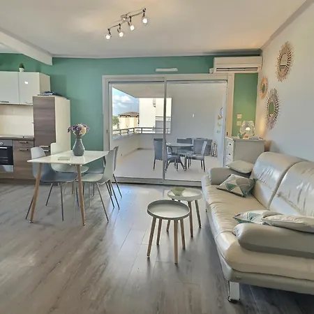 Superbe Avec Terrasse Idéal Pour 4 Personnes Appartamento *